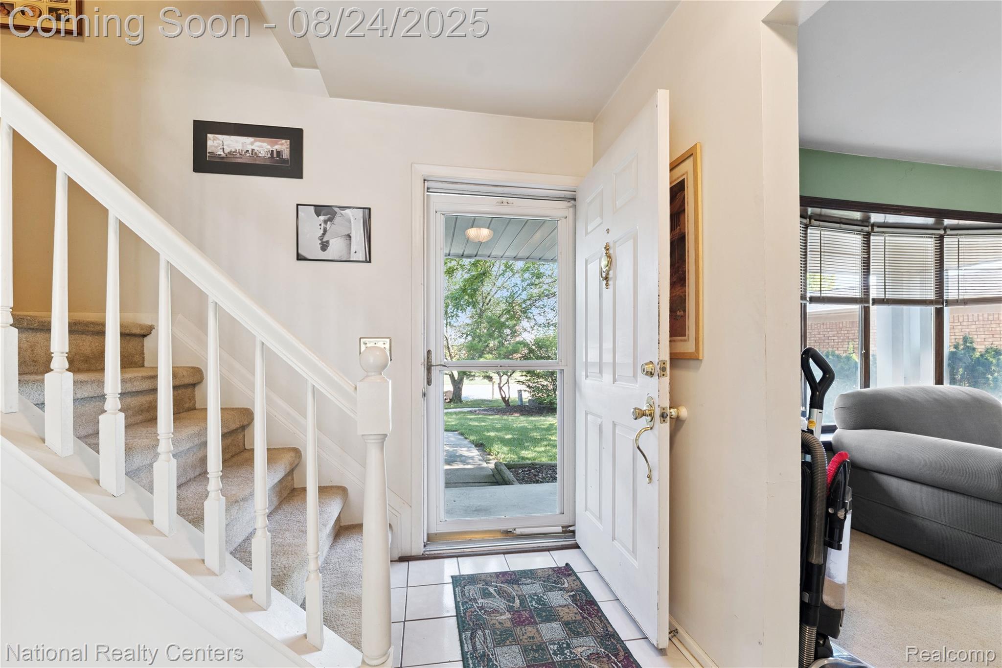 15566 Hemlock Drive