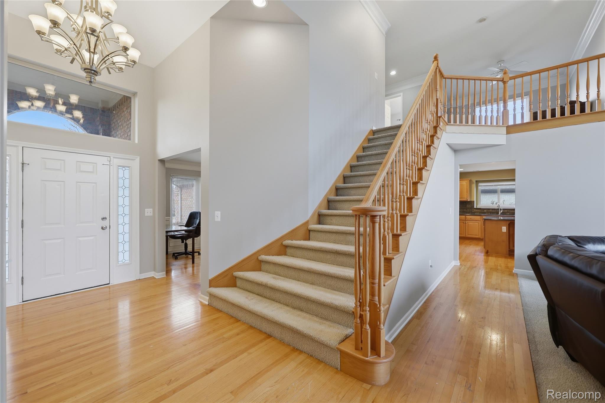 19389 Lakeland Drive