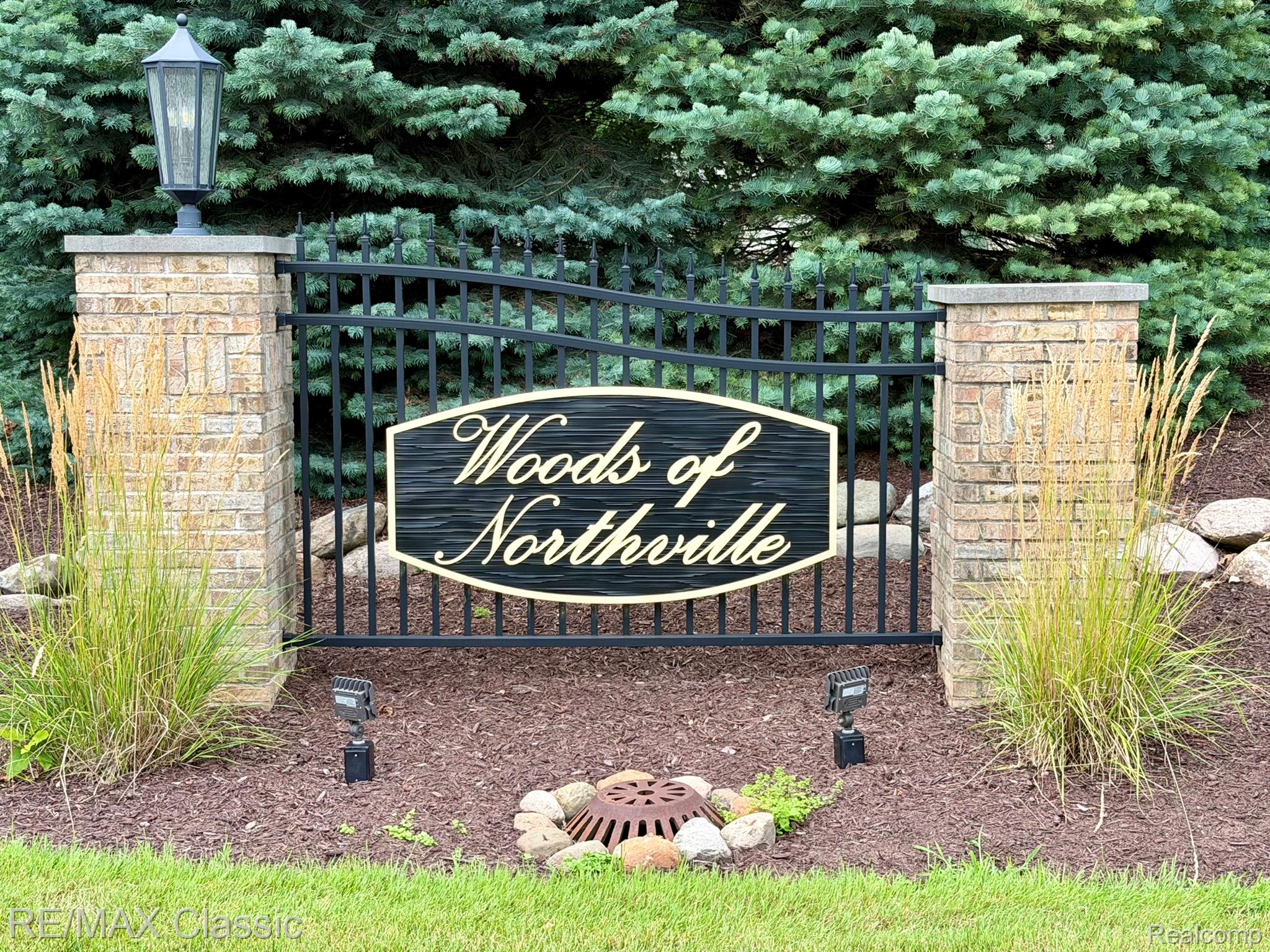 41638 Hidden Oaks Court 30