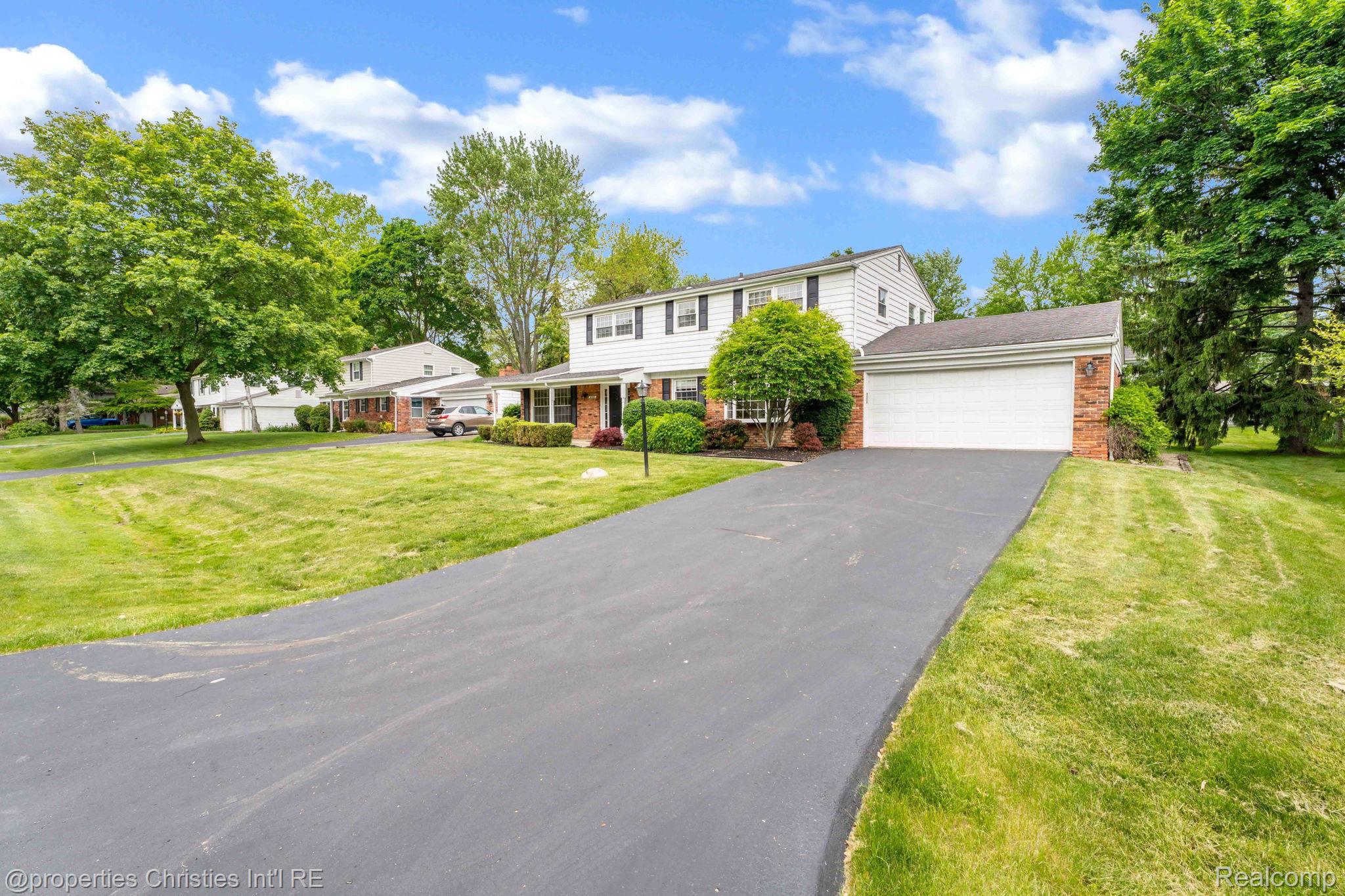 30200 Fiddlers Green