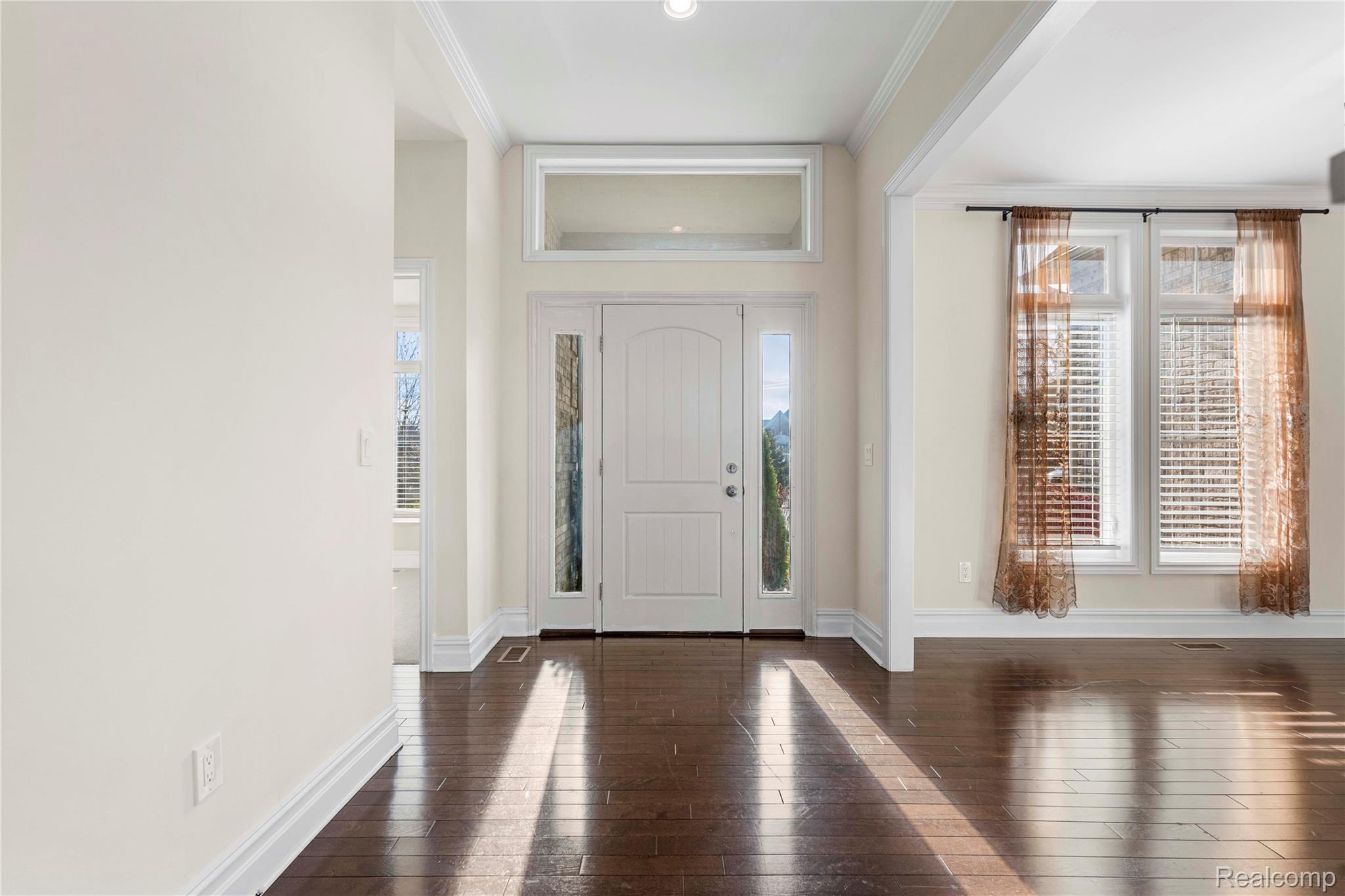 4489 Cedarhill Court