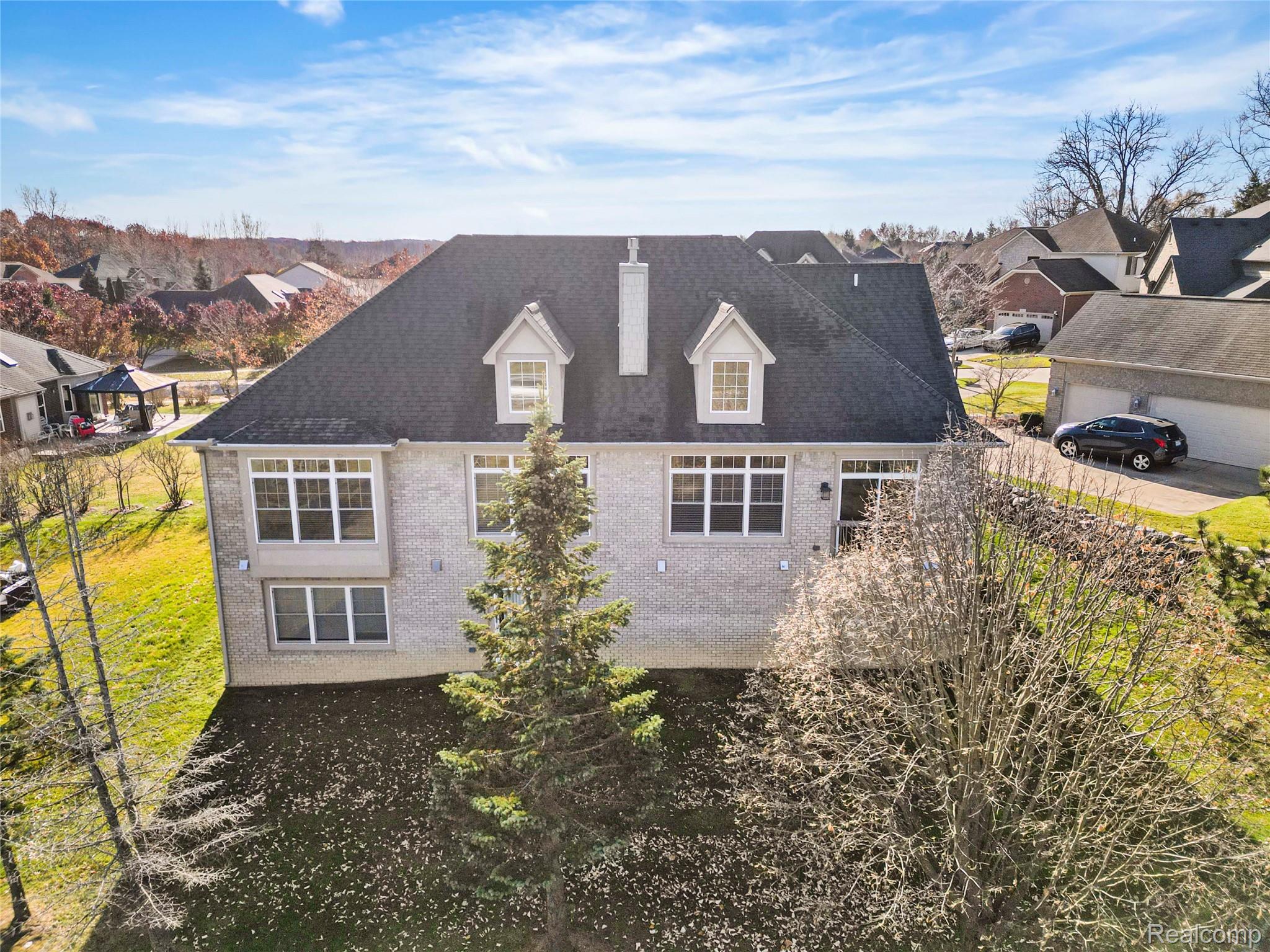 4489 Cedarhill Court