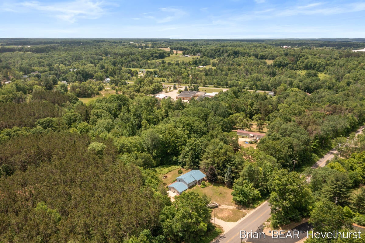 18249 8 Mile Road