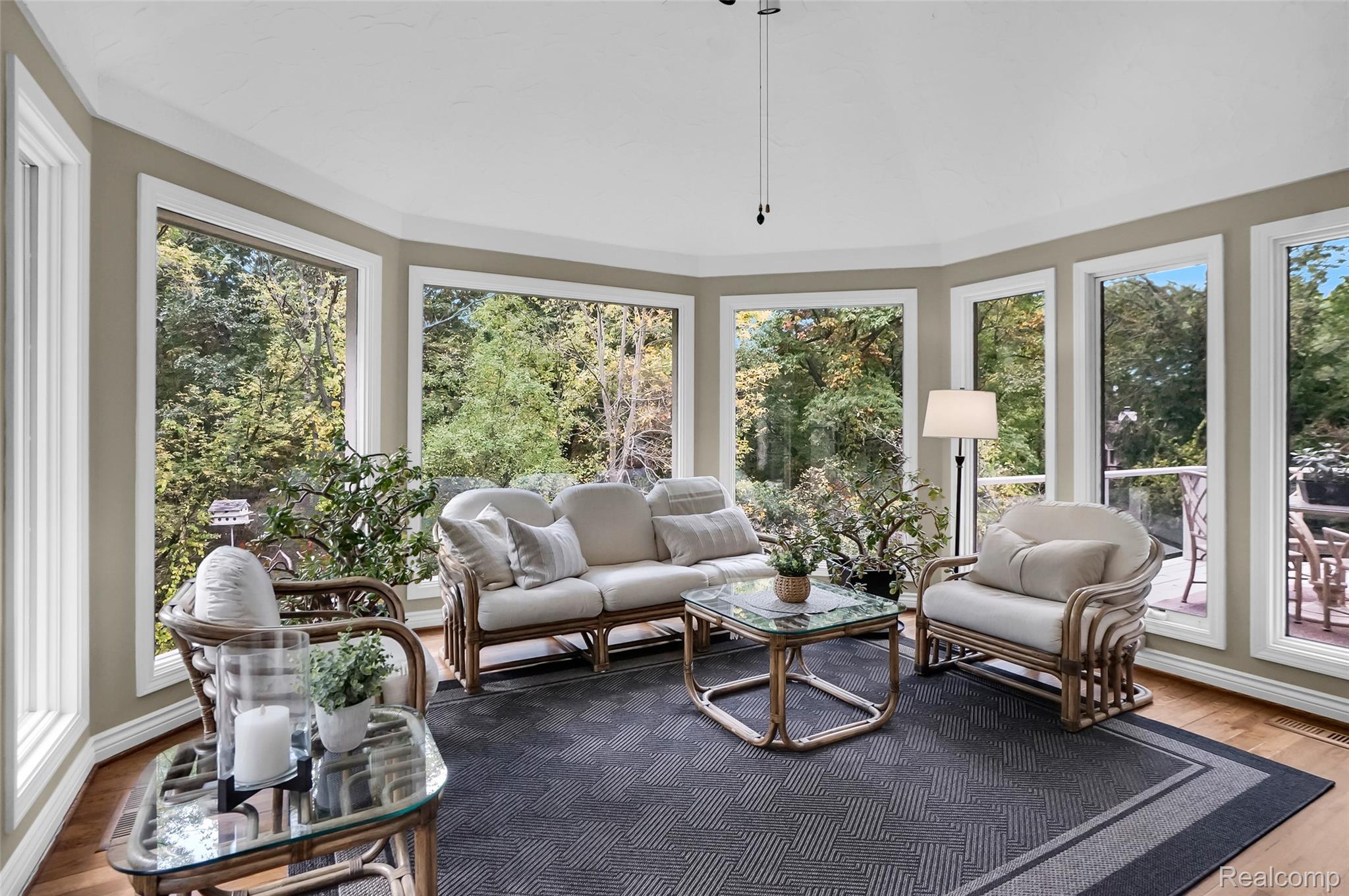 Rochester City, Michigan 48306, United States, 4 Bedrooms Bedrooms, ,3 BathroomsBathrooms,Residential,Coming Soon,224360