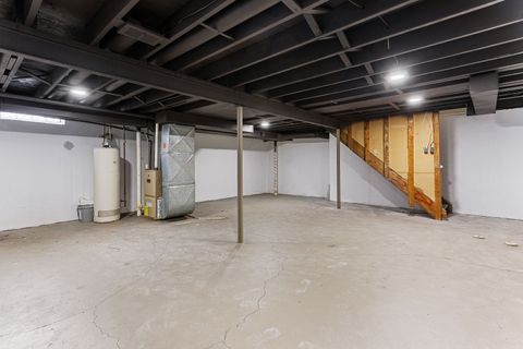 listing image 42