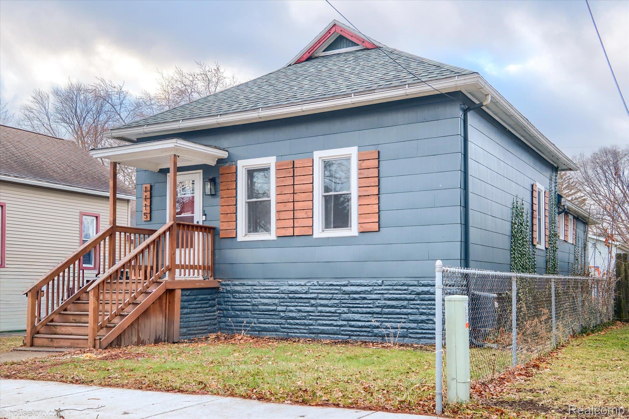 1115 Litchfield Street