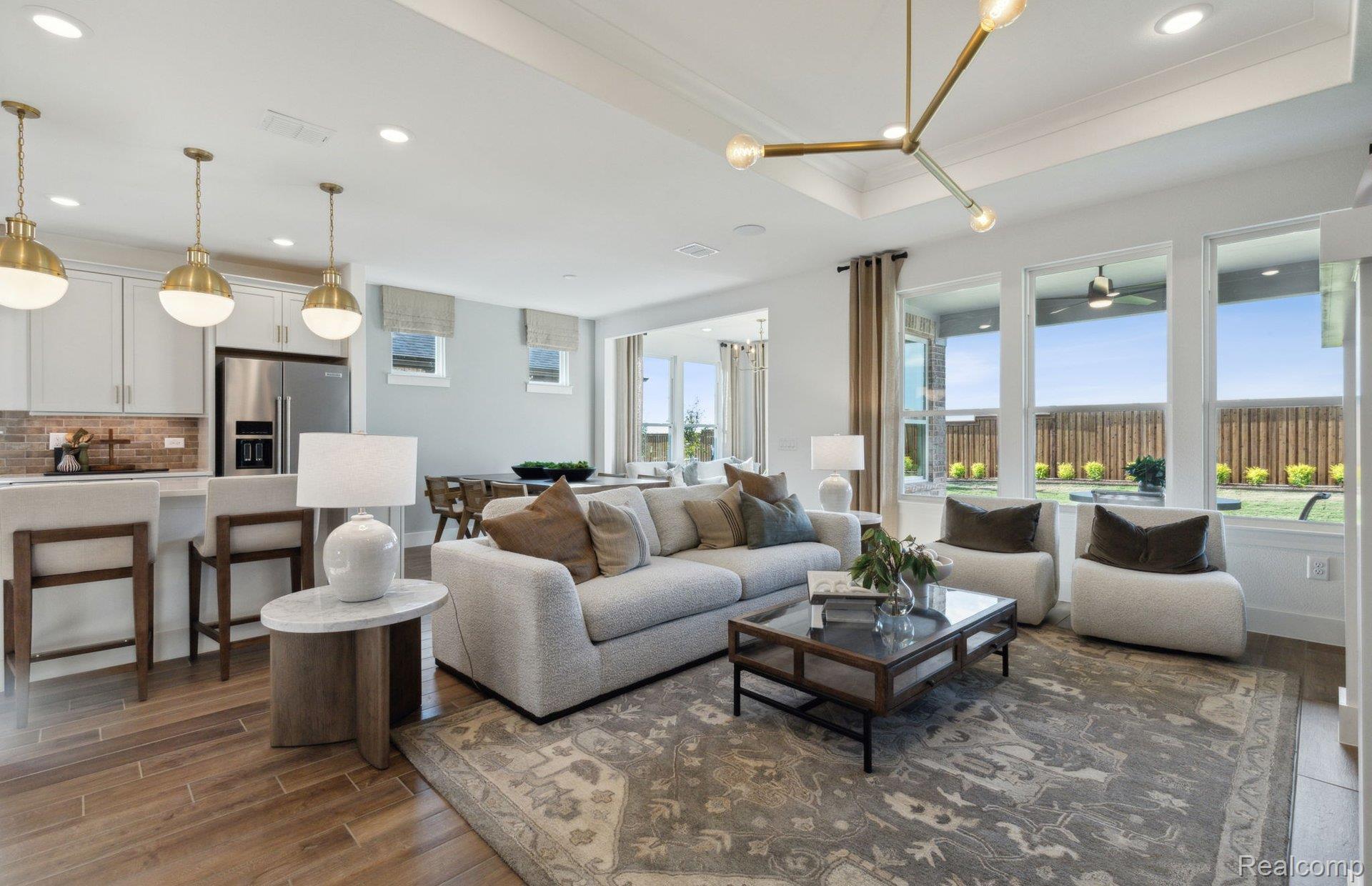 1924 Marigold Way