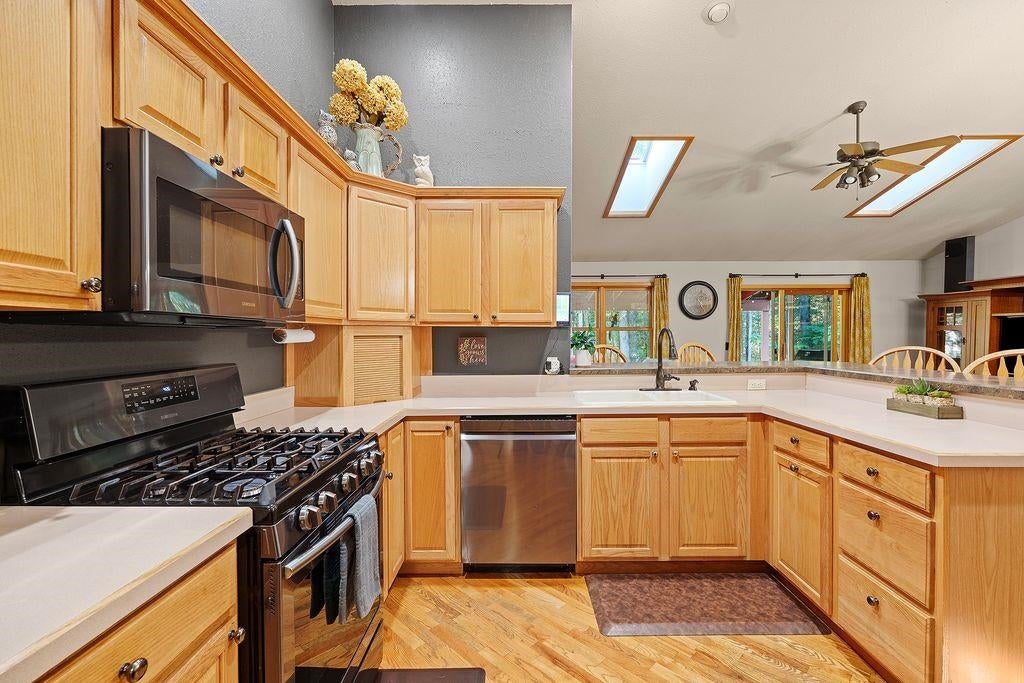1627 White Oak Lane
