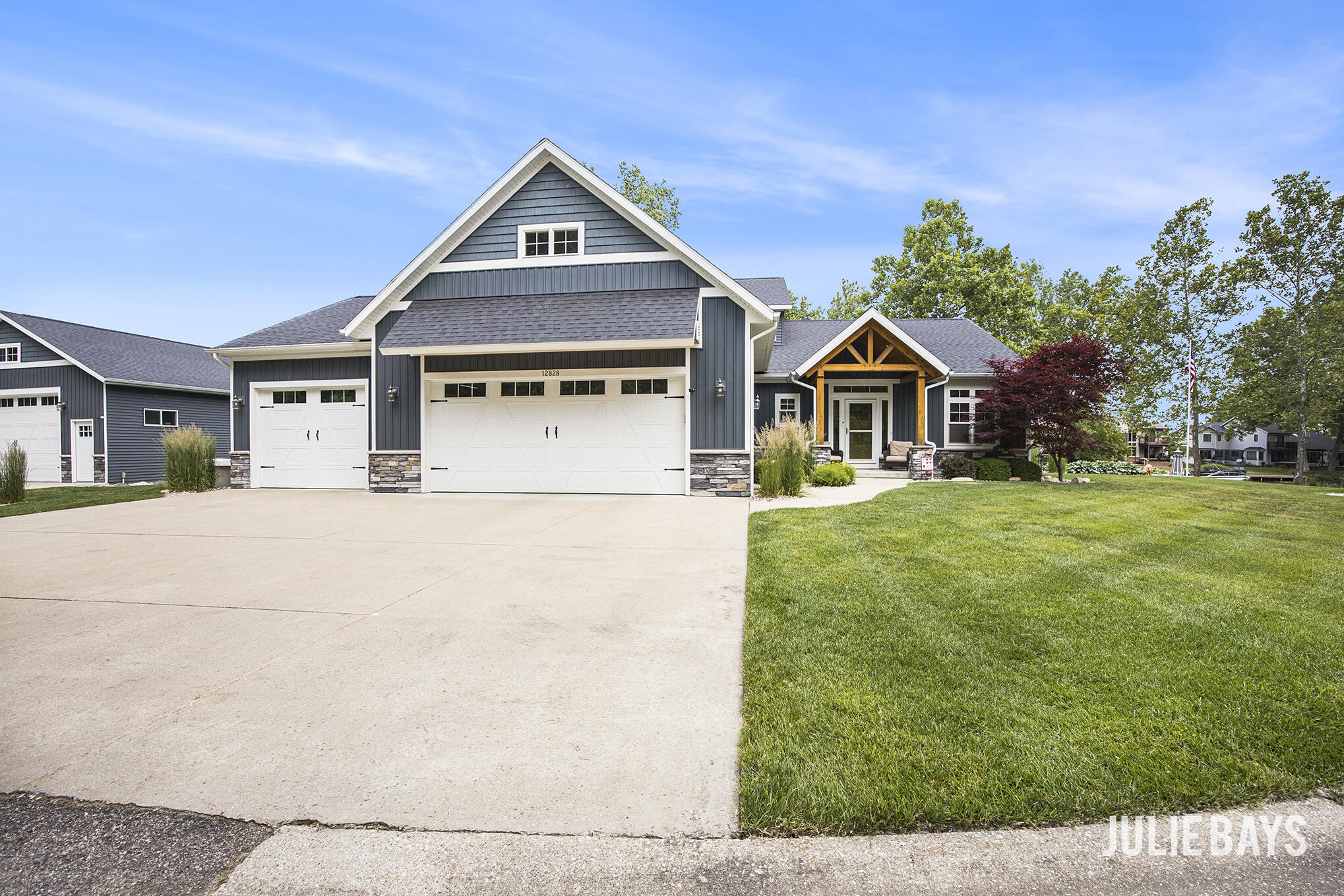 12828 Bayou Court