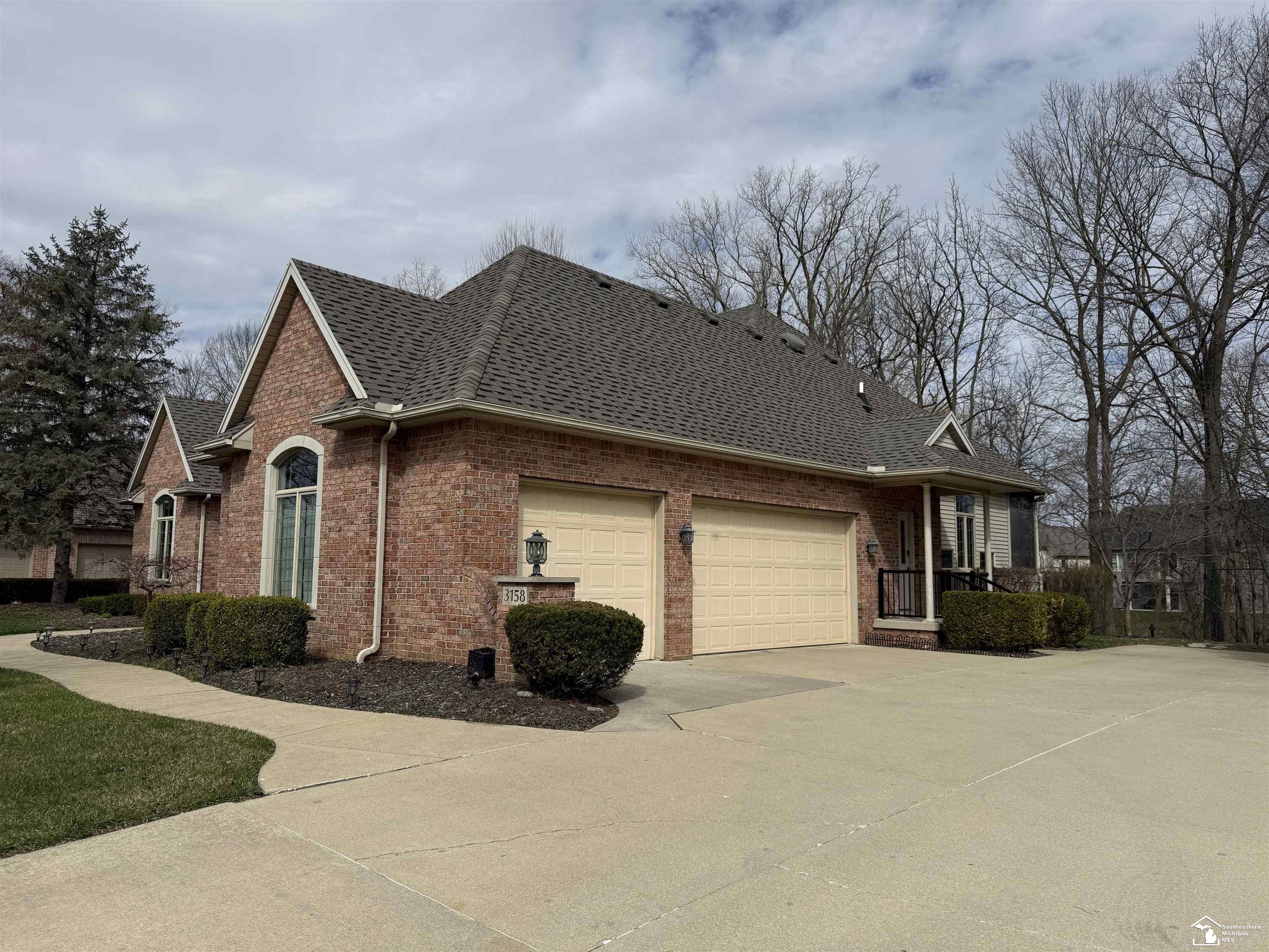 3158 Deer Creek Drive