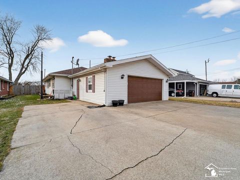6242 Jacobs Street Erie Township MI 48133