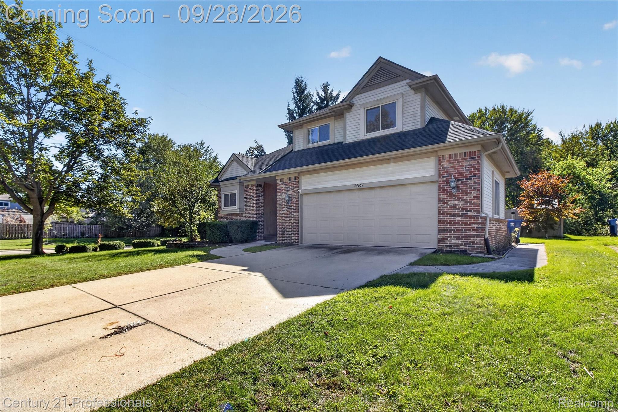 44409 James Court