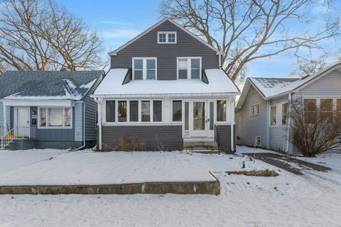444 E MAPLEHURST Street Ferndale City Oakland MI 48220