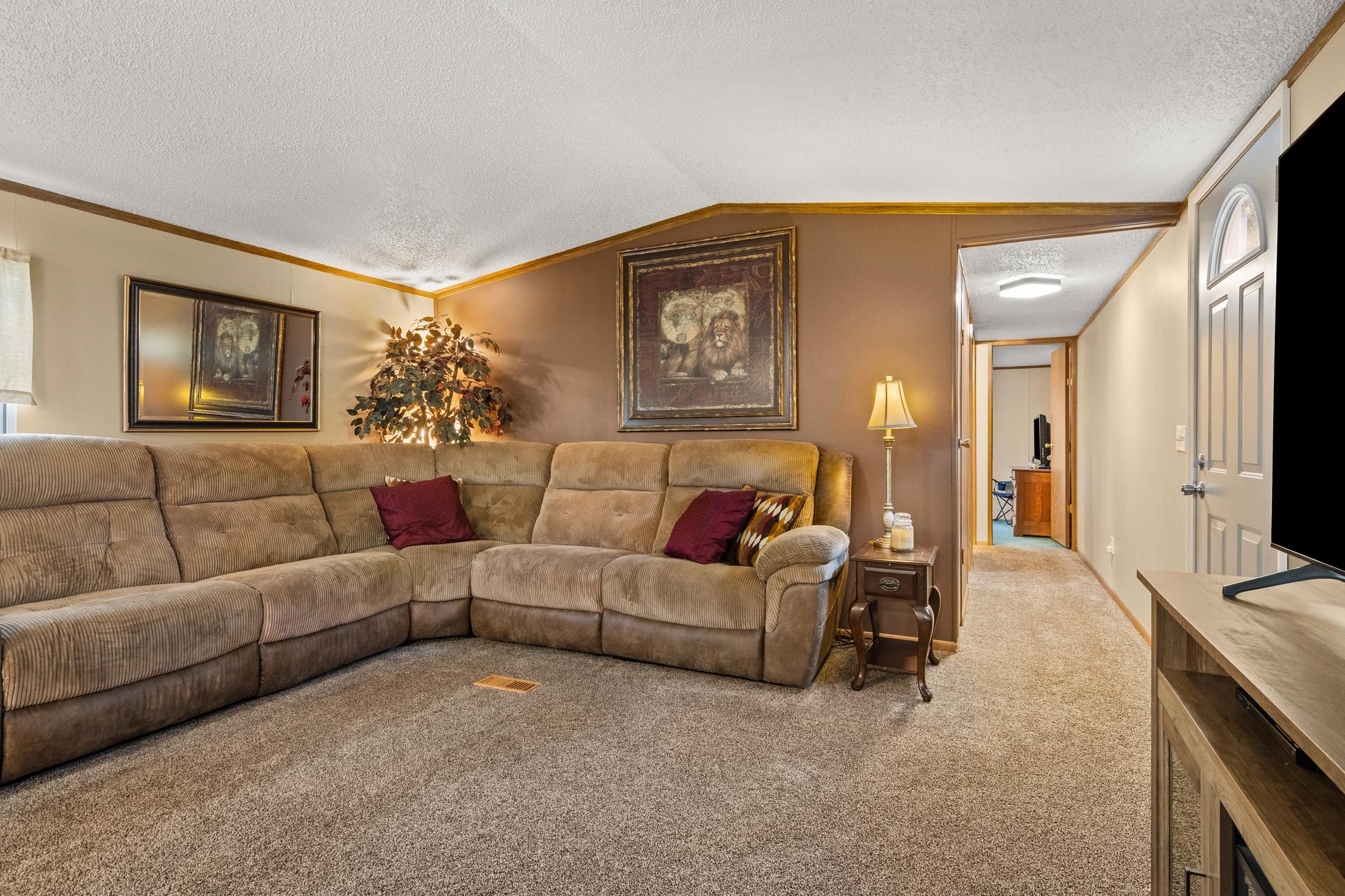 3473 NE Twin Lake Road