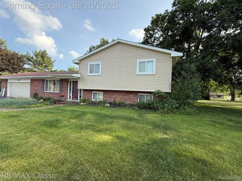 3417 Ramada Drive Highland Charter Township MI 48356