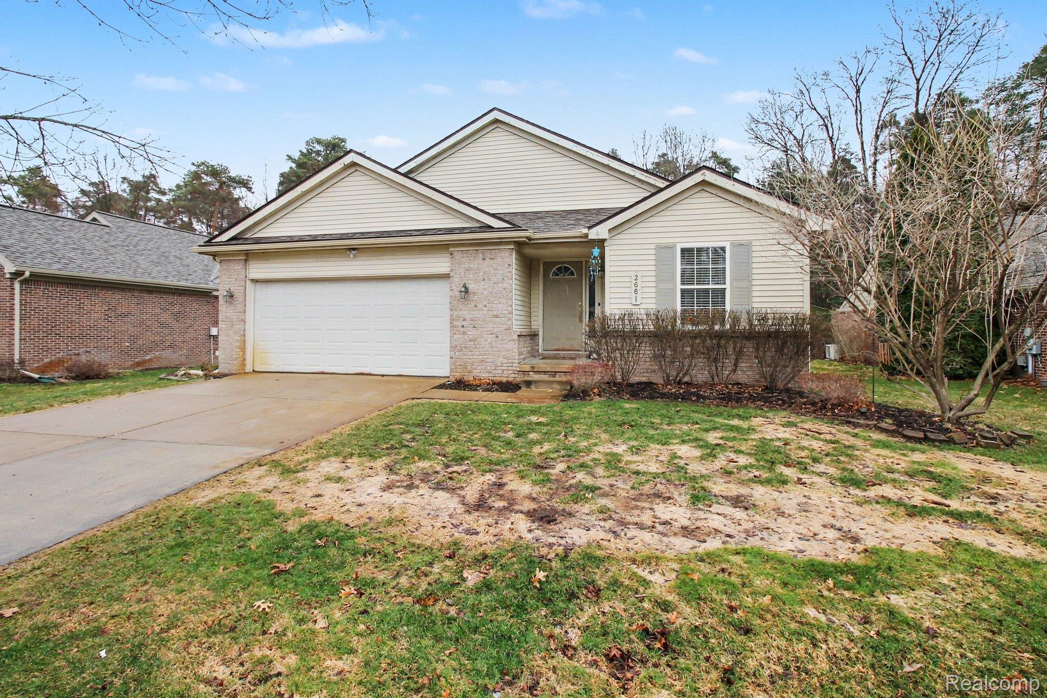 2661 Signature Circle