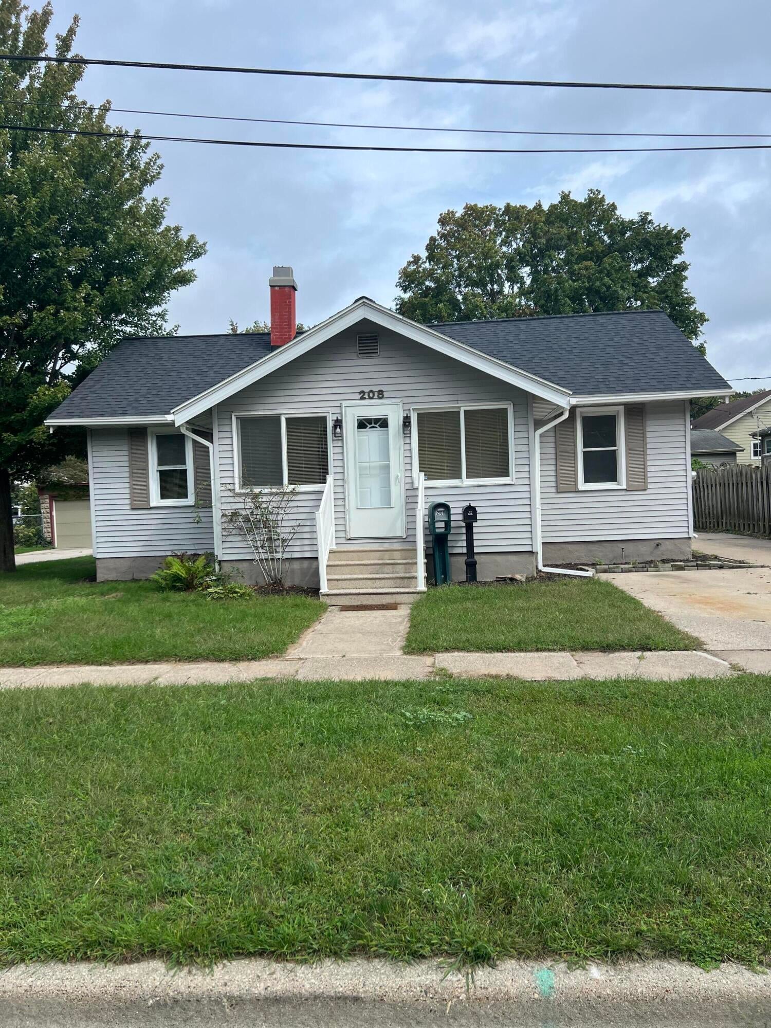 208 N Jackson Street