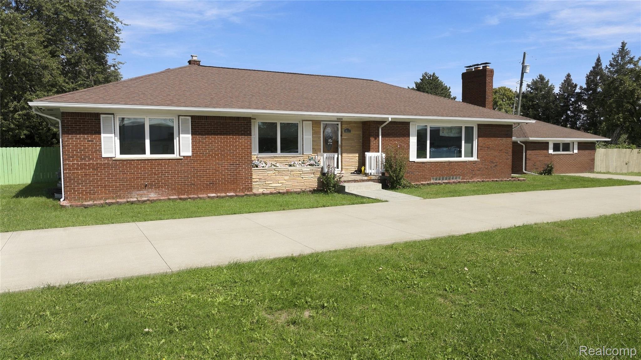 5353 18 Mile Road