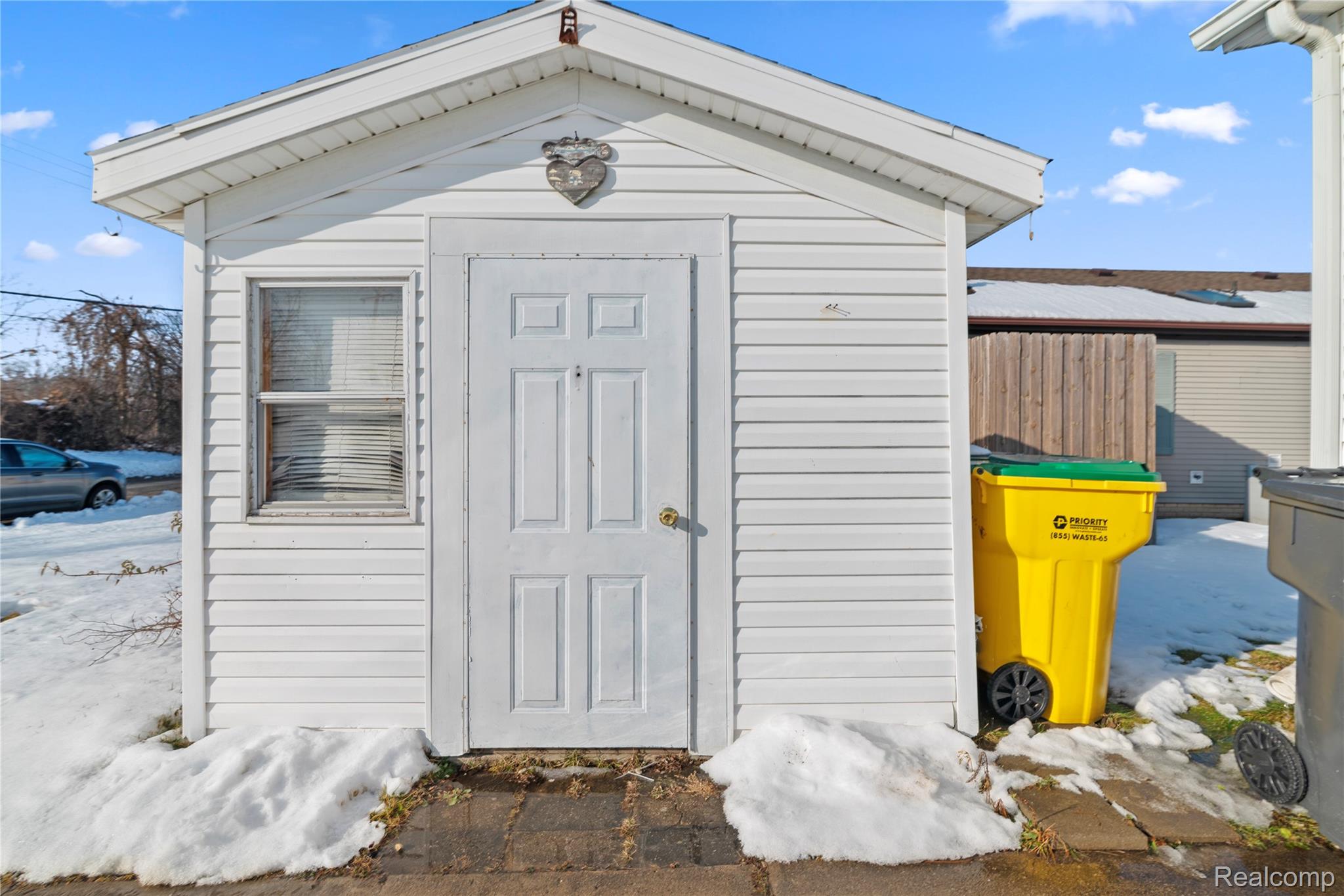 Northville, Michigan 48167, United States, 3 Bedrooms Bedrooms, ,2 BathroomsBathrooms,Residential,Active,257495