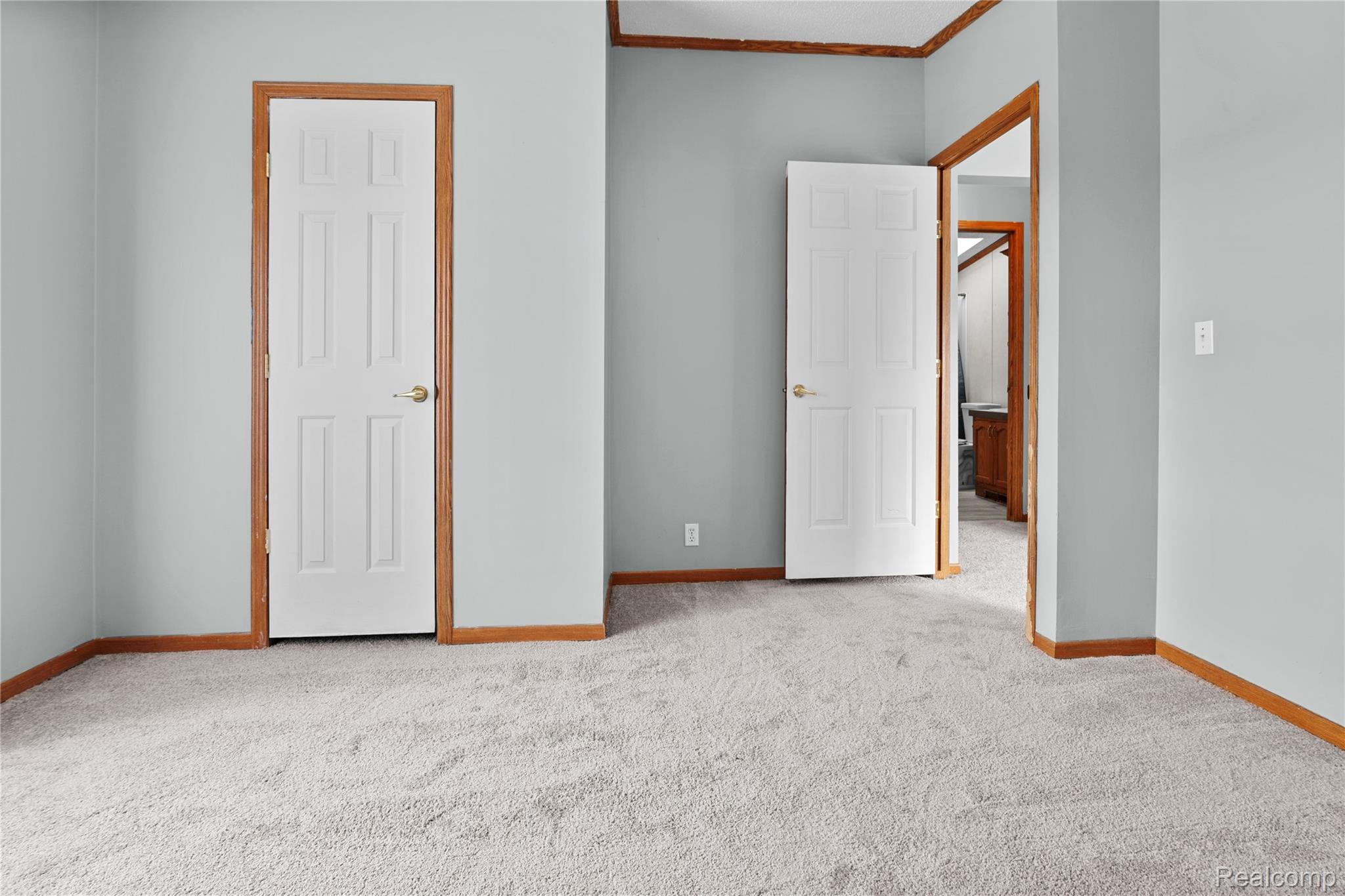 Northville, Michigan 48167, United States, 3 Bedrooms Bedrooms, ,2 BathroomsBathrooms,Residential,Active,257495