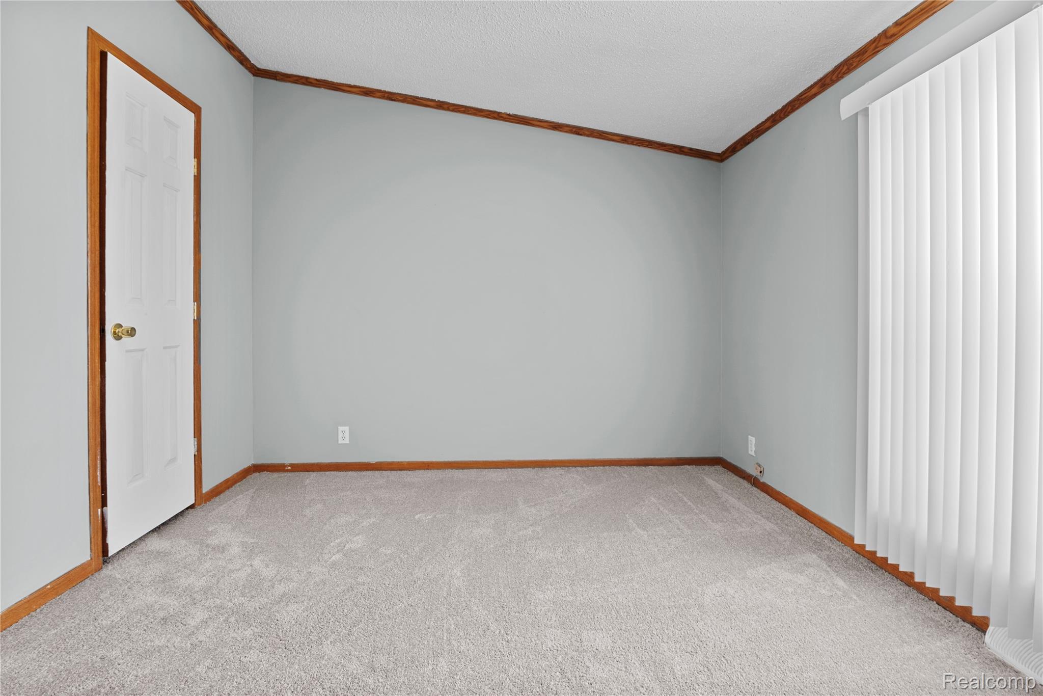 Northville, Michigan 48167, United States, 3 Bedrooms Bedrooms, ,2 BathroomsBathrooms,Residential,Active,257495