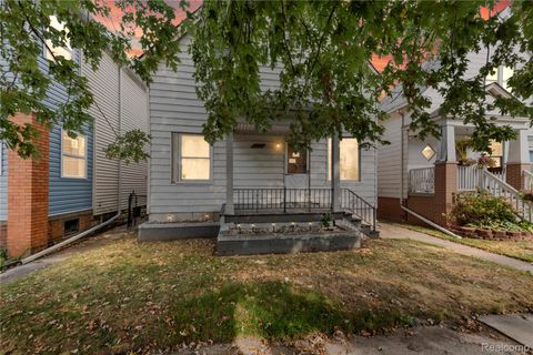 2227 Florian Street Hamtramck City MI 48212