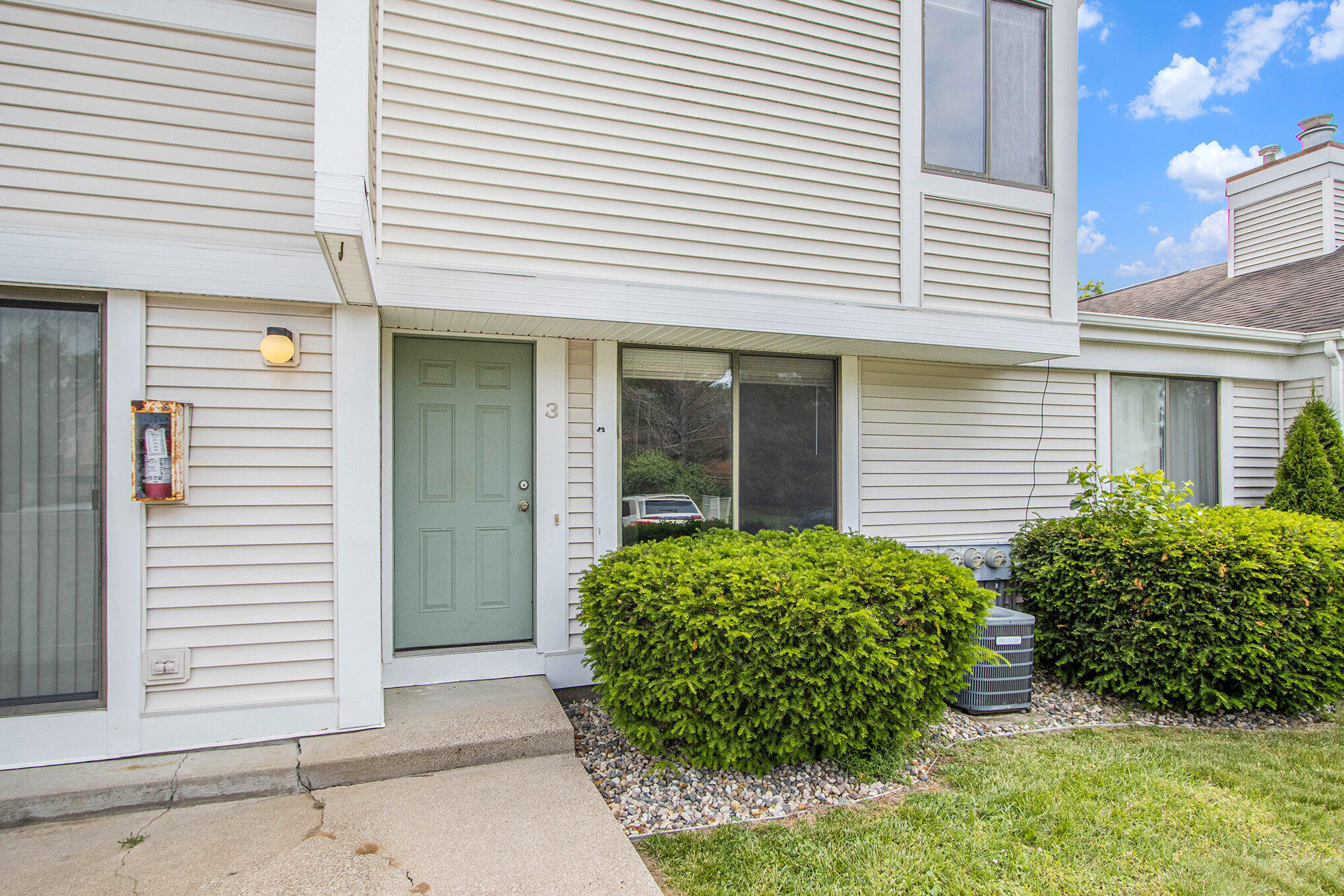 3320 Scots Pine Way 3