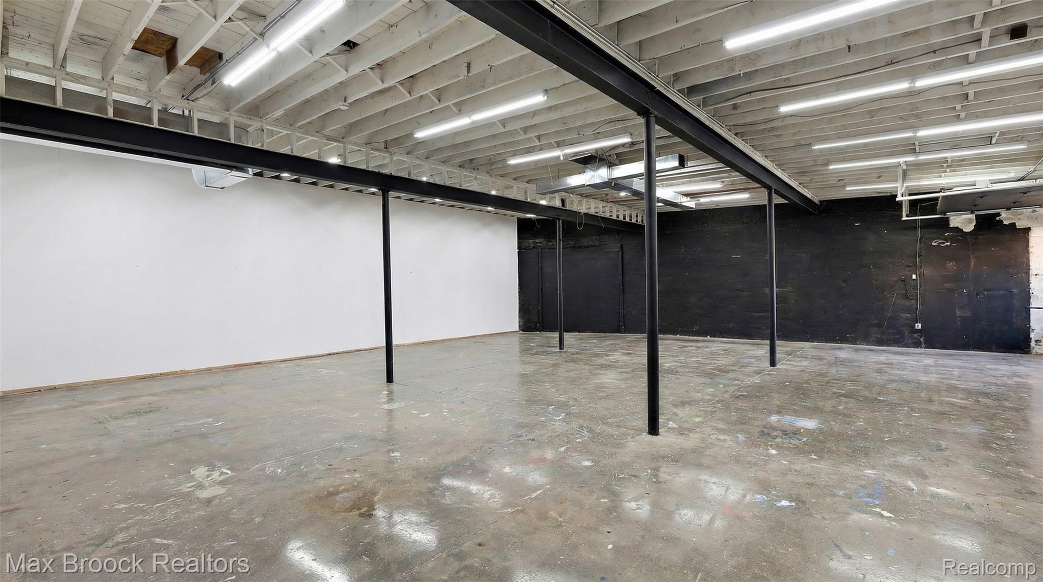 12501 Chalmers Street