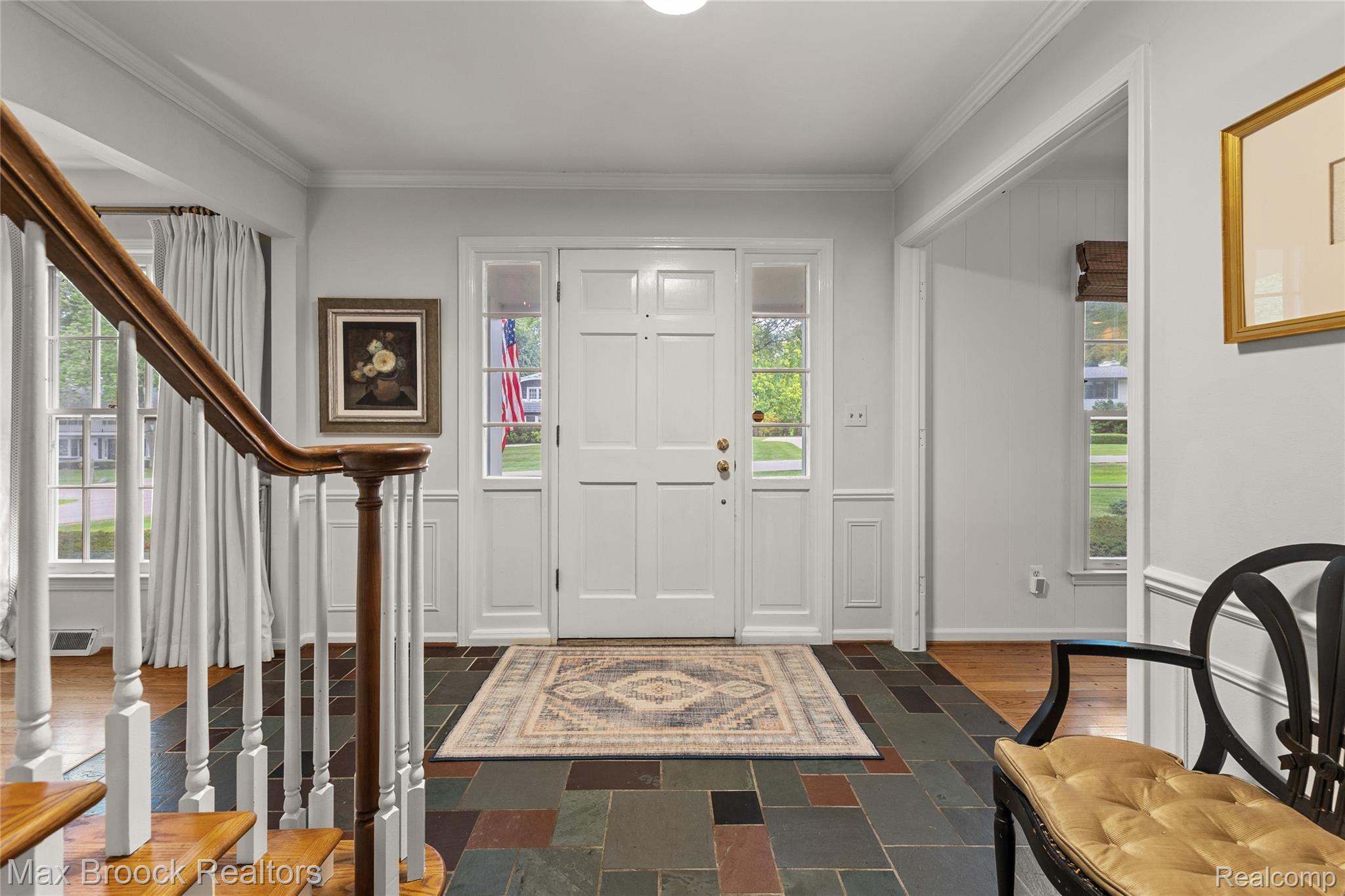 578 Woodway Court