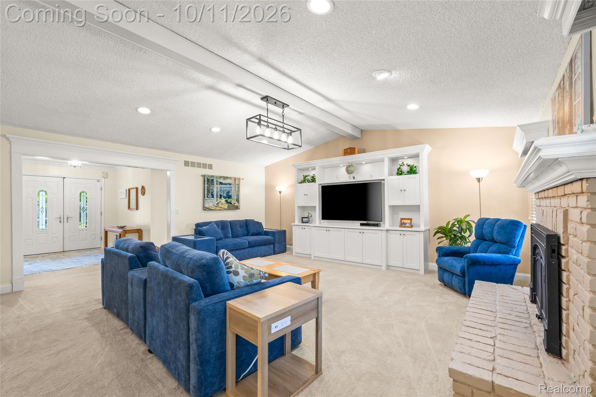 24923 White Plains Drive