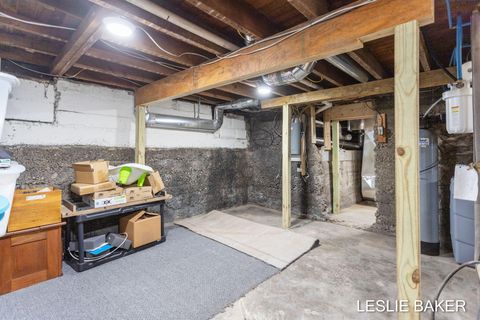 listing image 50