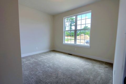 A home in WestBloomfieldCharterTownship_Oakland