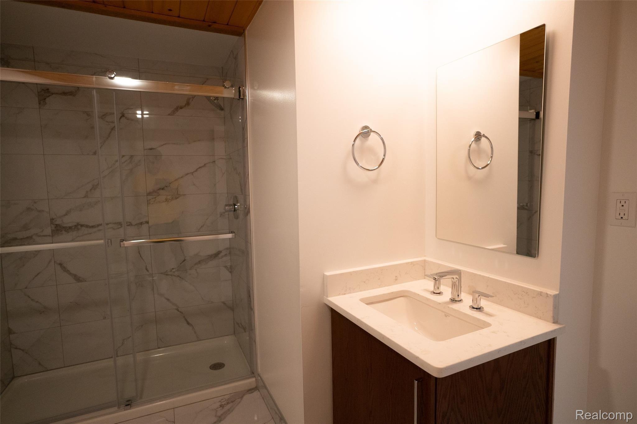 Detroit City, Michigan 48207, United States, ,1 BathroomBathrooms,Residential,Active,180479