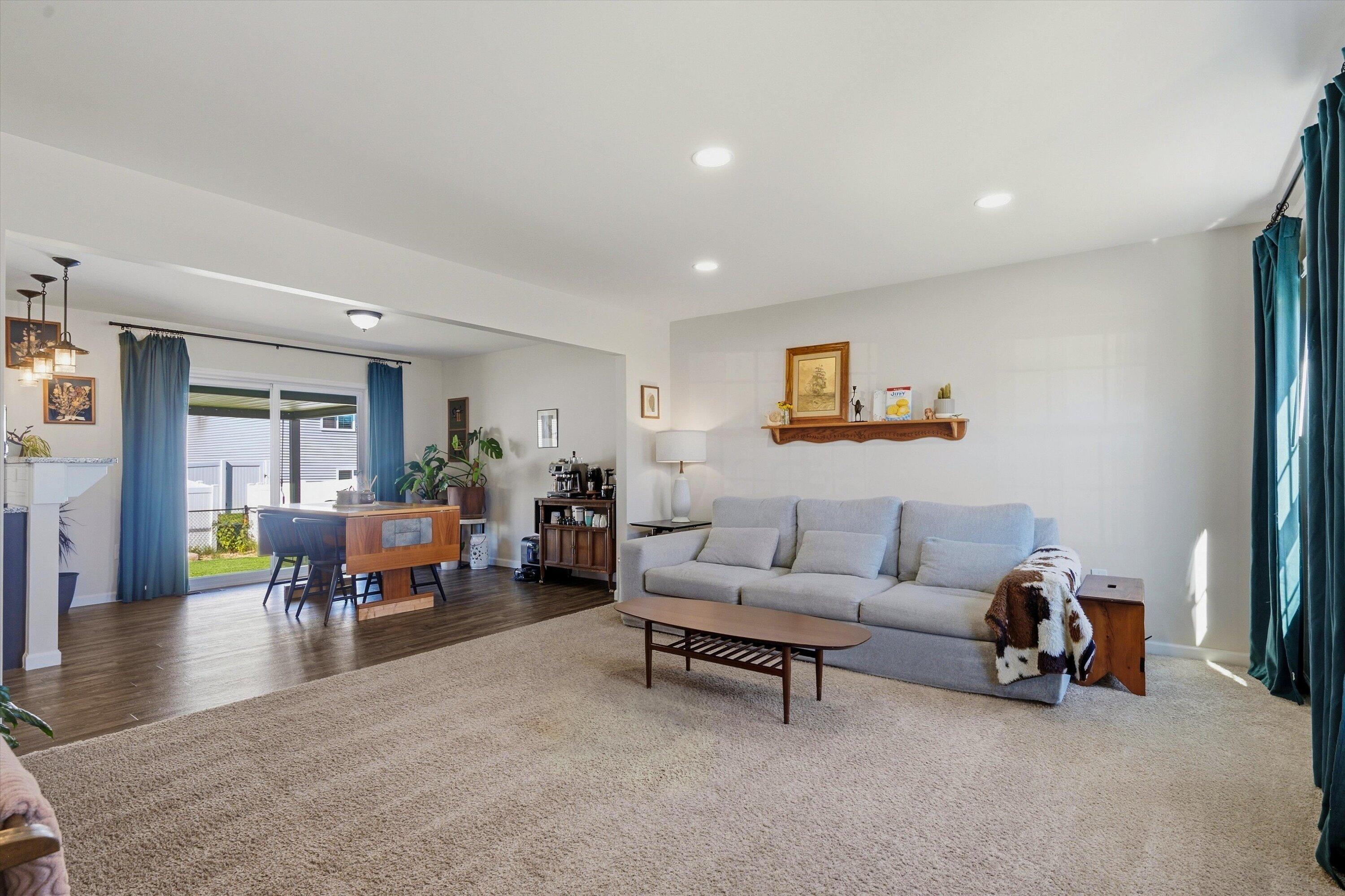 2745 Jordan River Drive