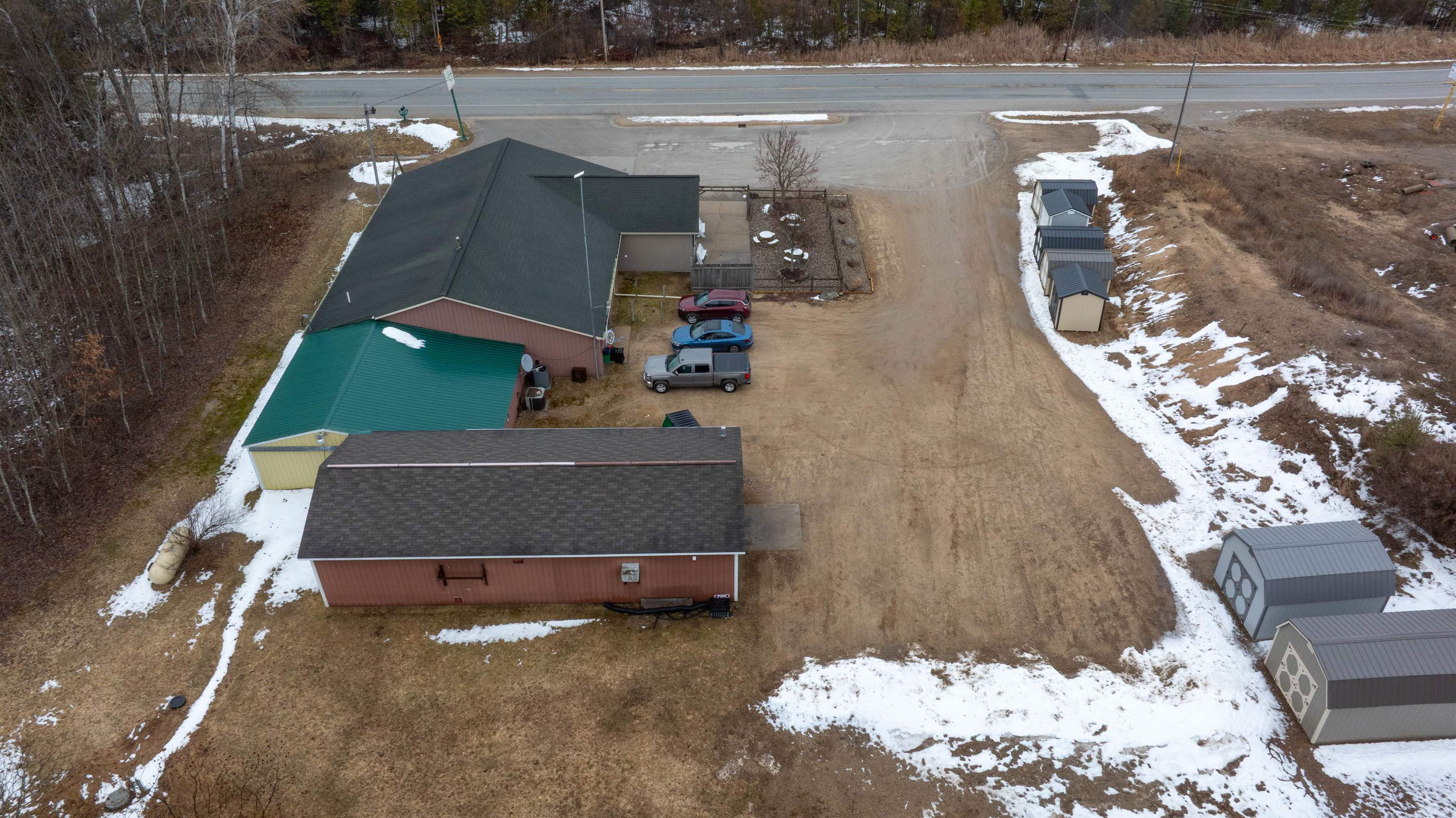 5449 Round Lake Road