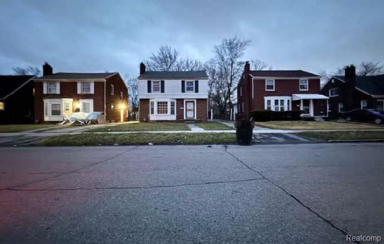 15421 Mapleridge Street