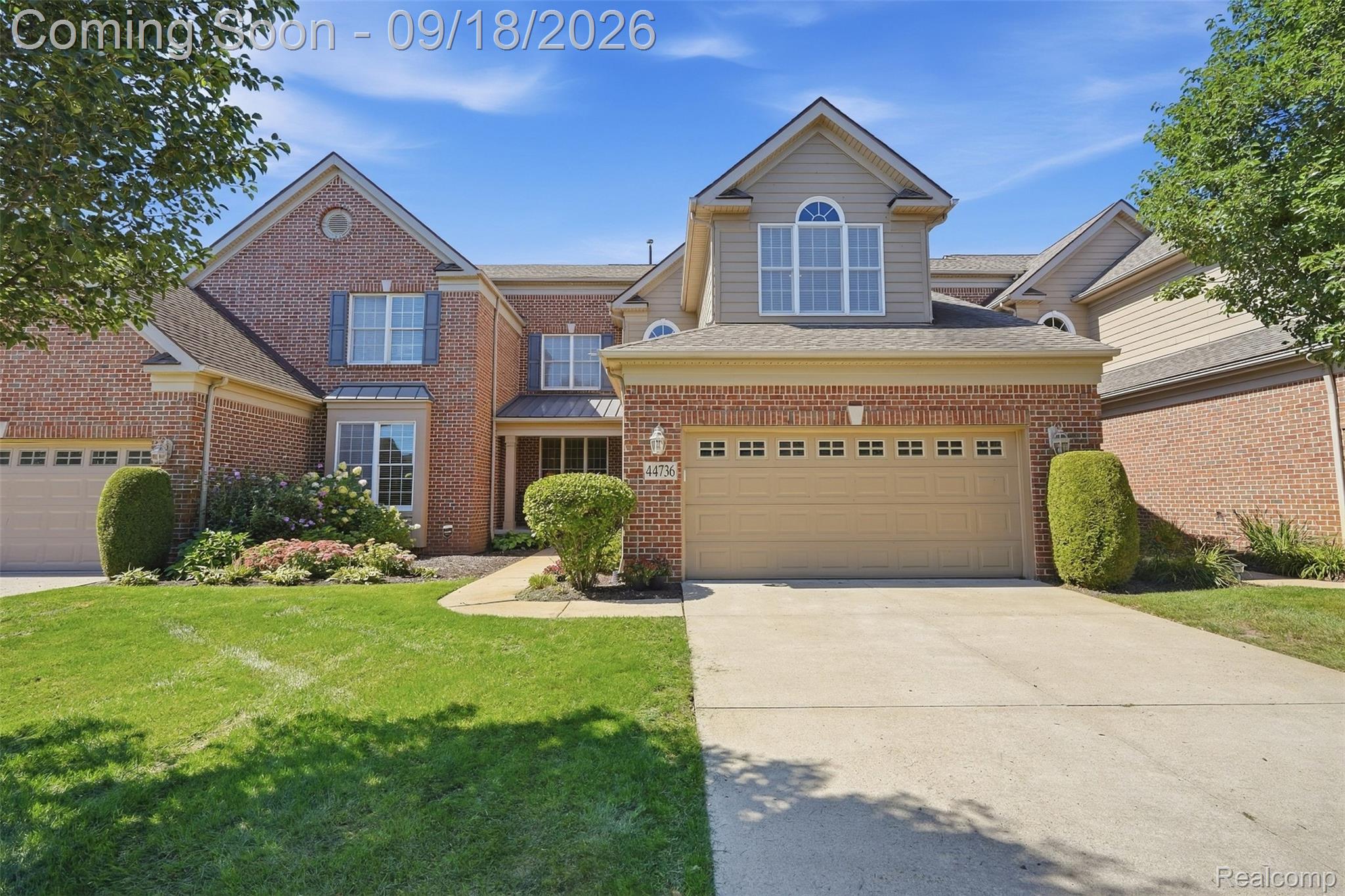 44736 Broadmoor Circle N