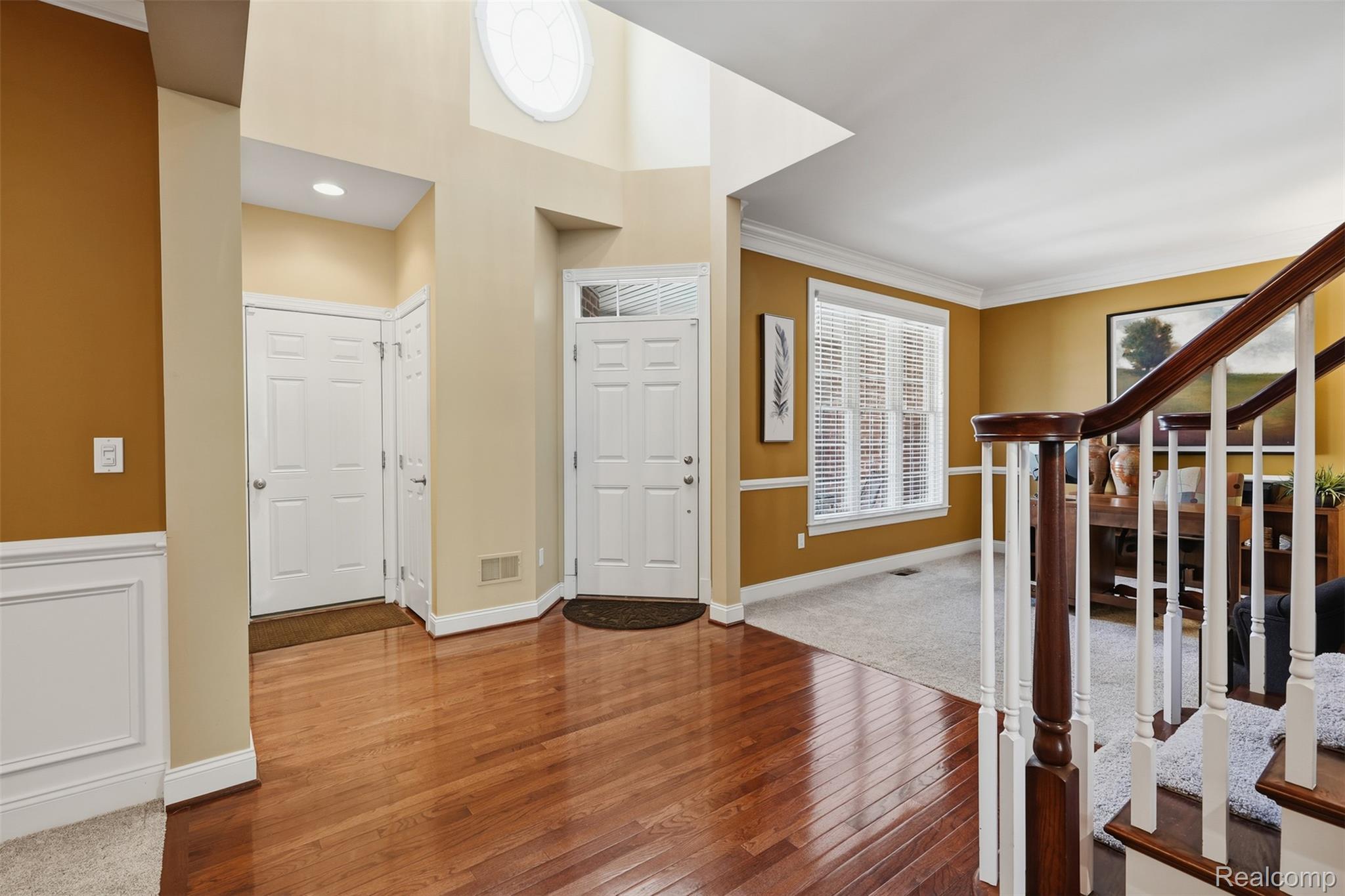 44736 Broadmoor Circle N