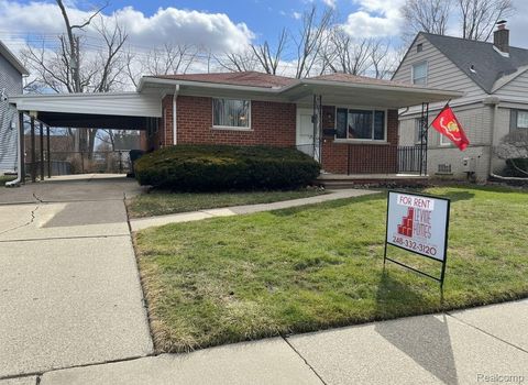 2043 Ellwood Avenue Berkley City MI 48072