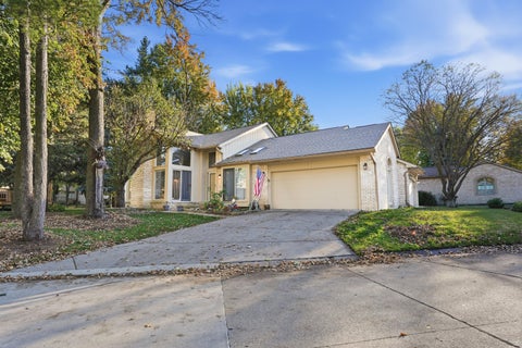 Photo of 17751 E Kirkwood Drive, Clinton Charter Township, MI 48038 (MLS # 81026056039)