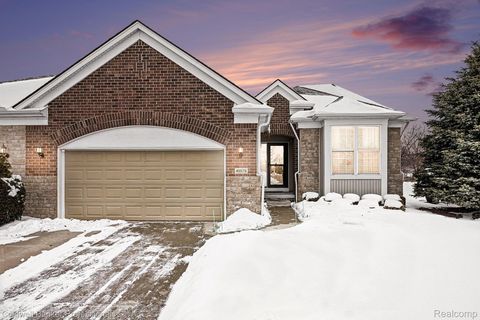 49579 Lakewood Street Macomb Township MI 48042