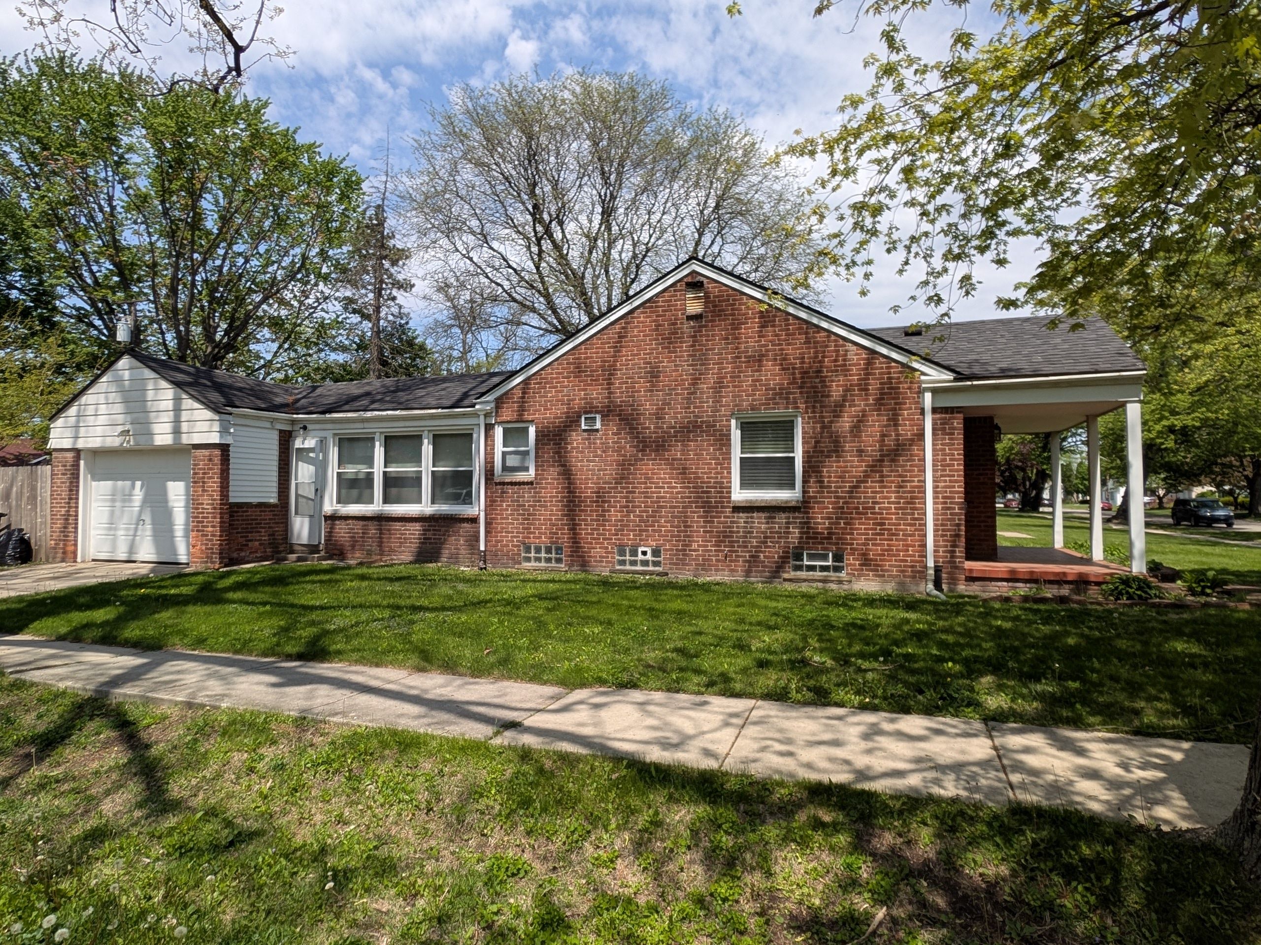 20407 LENNANE