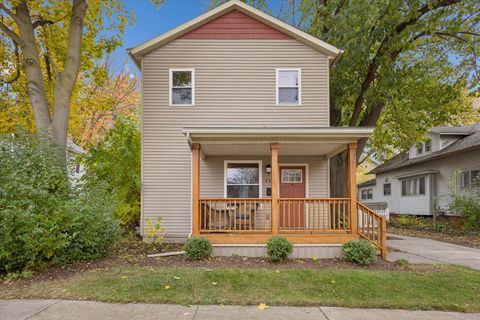 Photo of 430 Carrier Street NE, Grand Rapids City, MI 49505 (MLS # 65026001847)