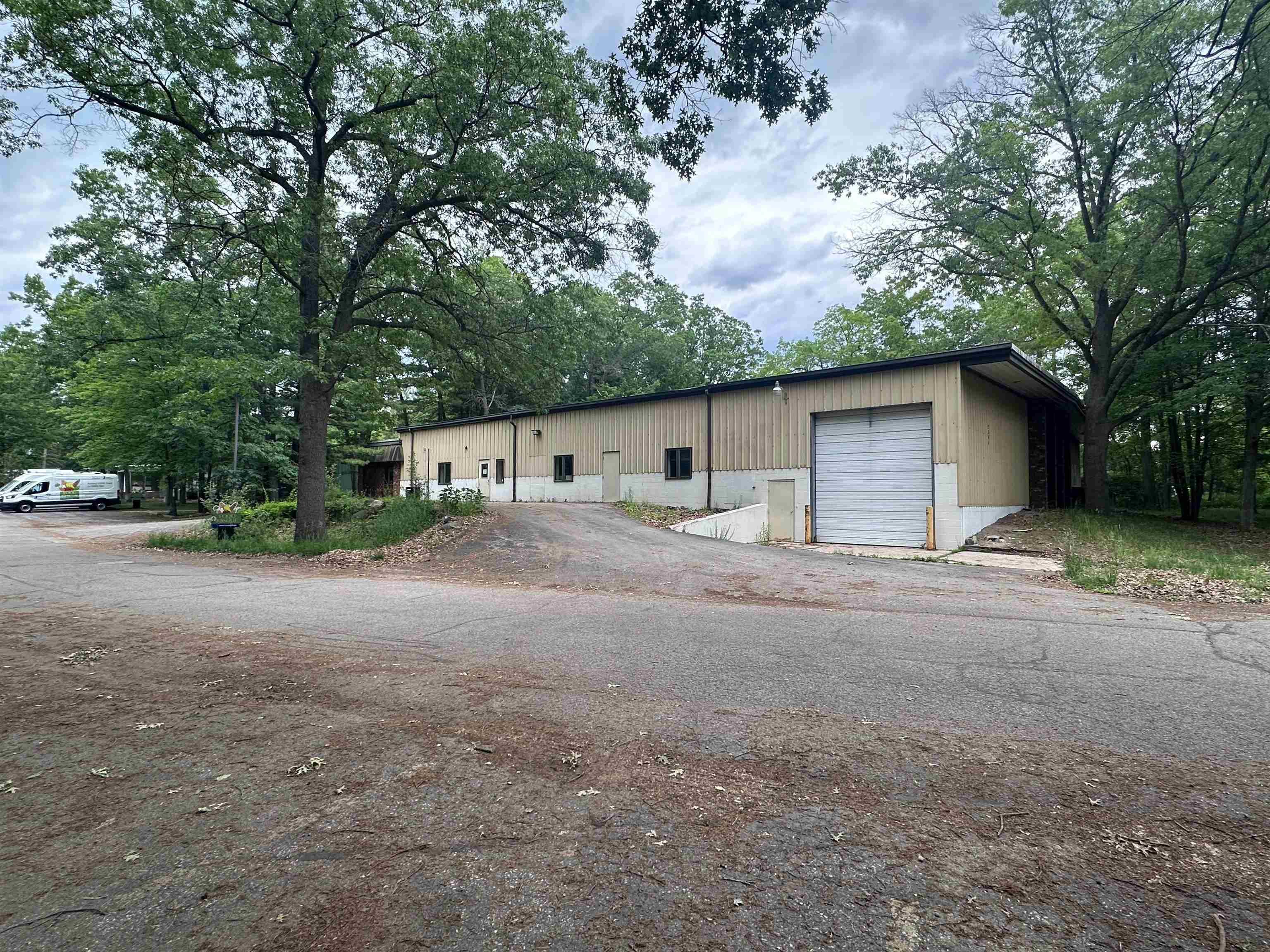 2883 Aero Park Drive