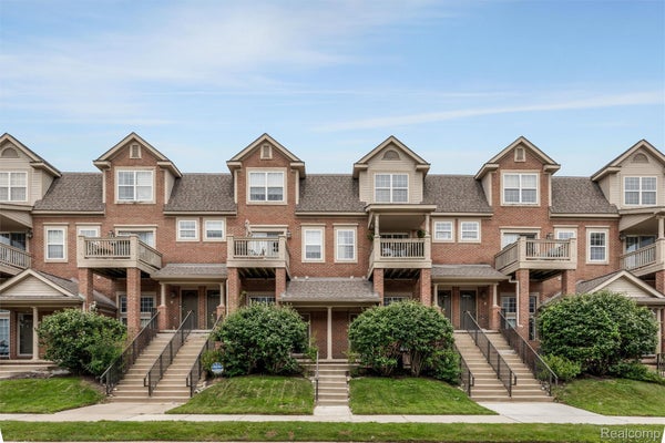 2795 BARCLAY WAY, ANN ARBOR, MI 48105 - Image e4bb75bf6b0113af33158e8564c6af47/851825188