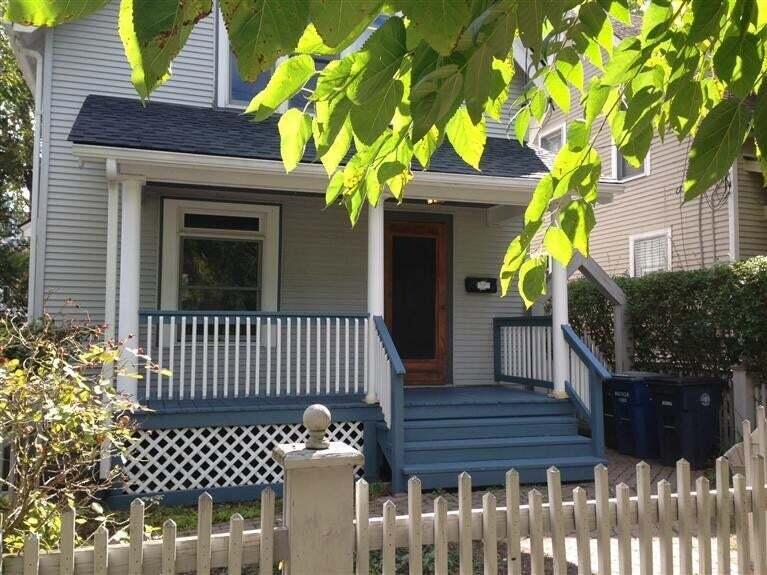 112 E Davis Avenue