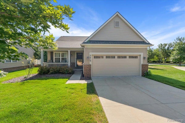 3679 W MADISON AVE, LAKE ORION, MI 48359 - Image e4bdb644cf733430c291ef566aad0a09/464331189