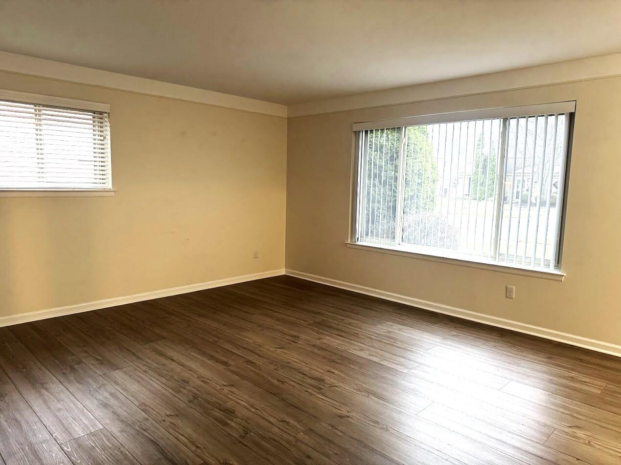 8315 Flamingo Street