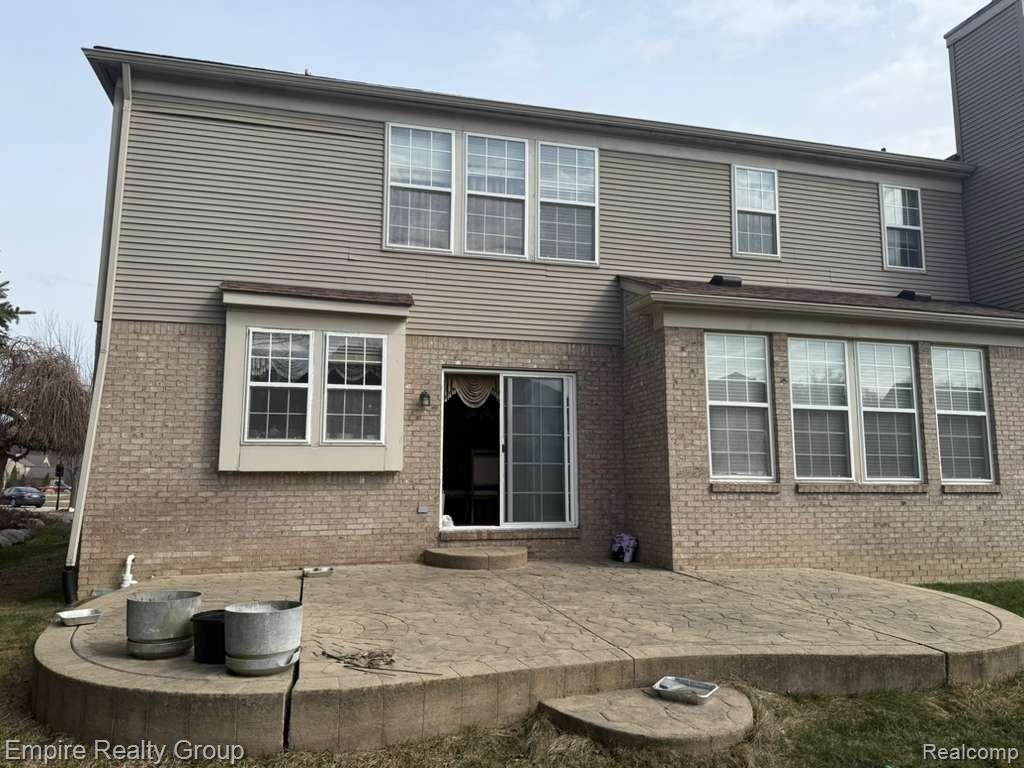 33889 Stonecrest Drive