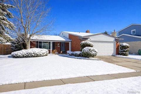 30650 Glenwood Circle Warren City MI 48088